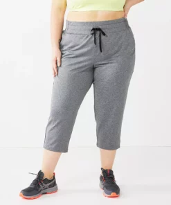 Tek Gear® Capri Weekend Straight-Leg Plus Size